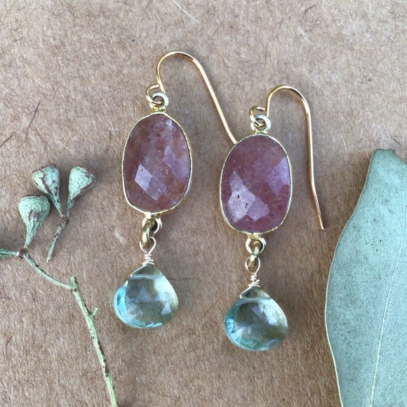 Strawberry Quartz Sundance Charm Earrings - Picture 7 of 7